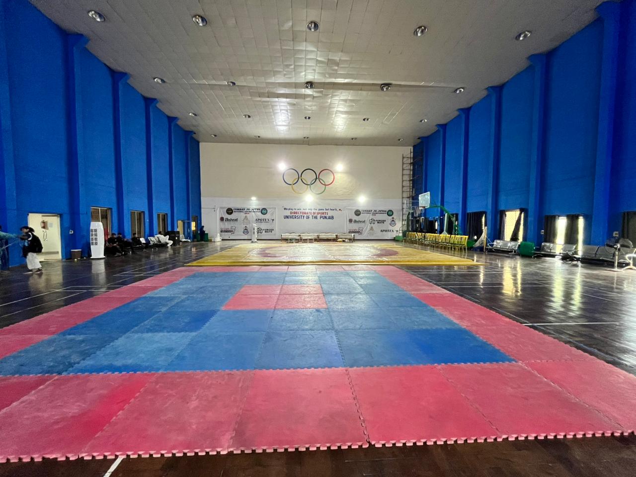 Group photograph of officials, coaches, and distinguished guests